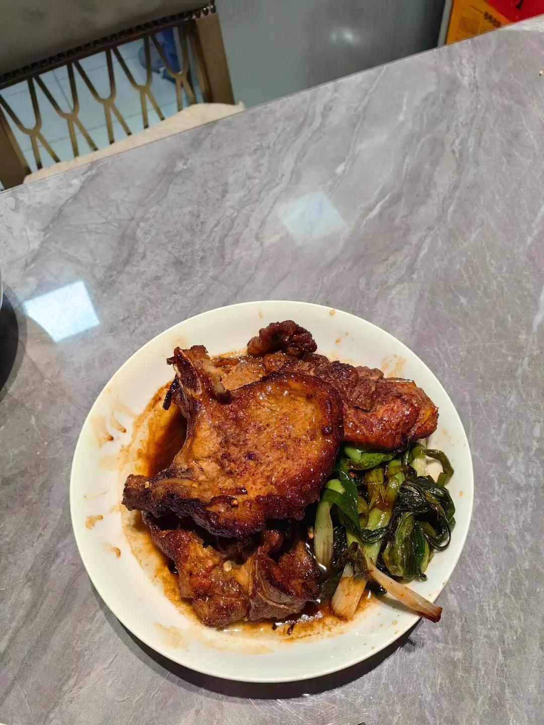 超嫩超香的葱烤大排