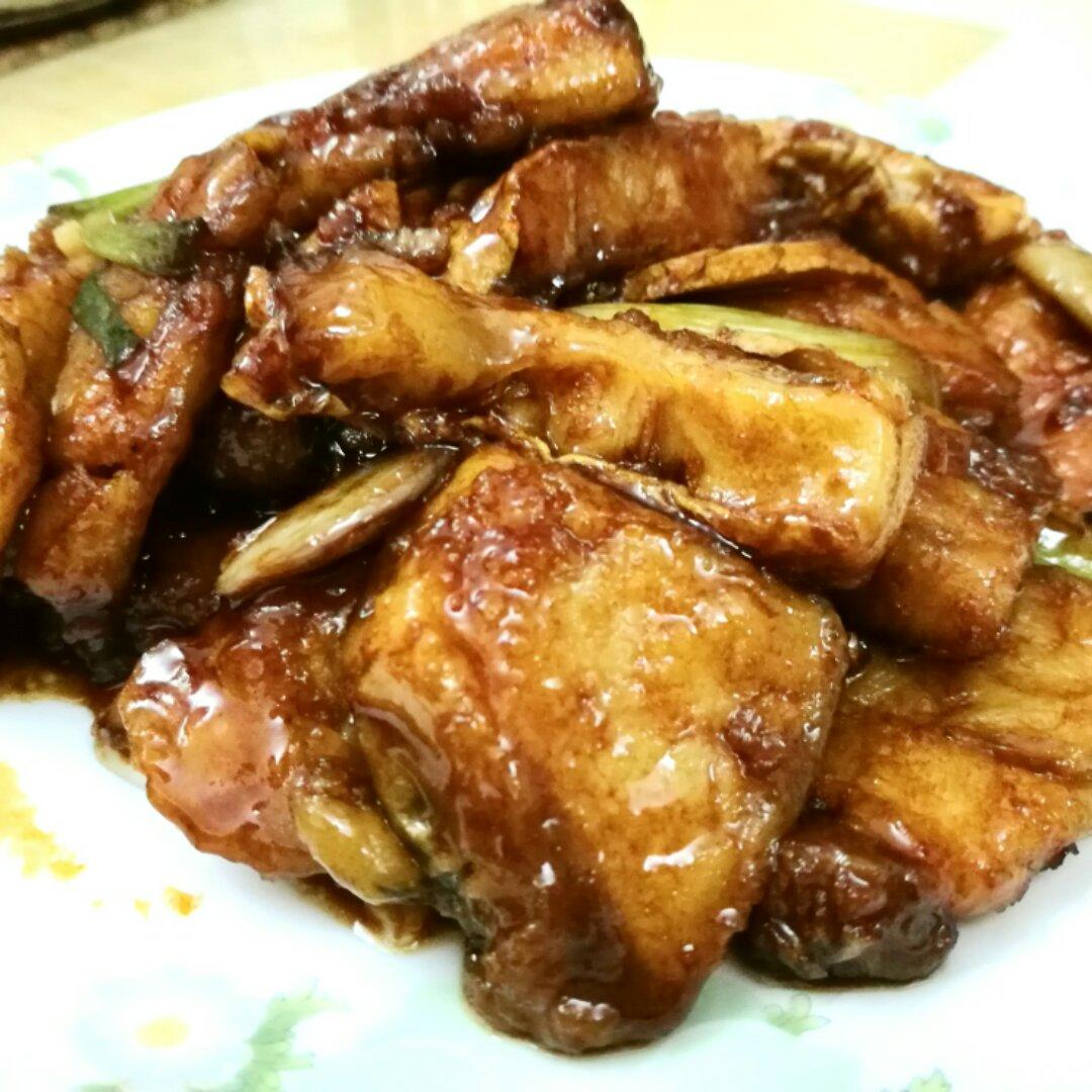 蒜子啤酒烧鱼块