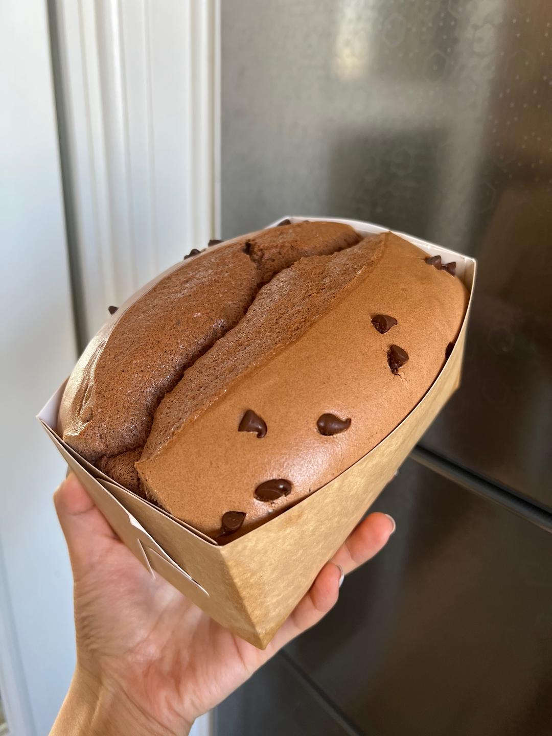 超浓郁满屋飘香～巧克力金枕蛋糕