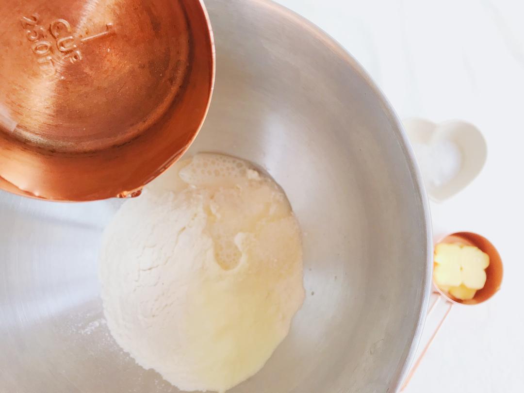 纯奶手撕吐司的做法 步骤1