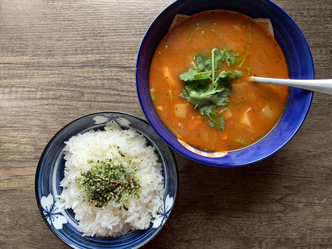 世间情动不过一碗罗宋汤