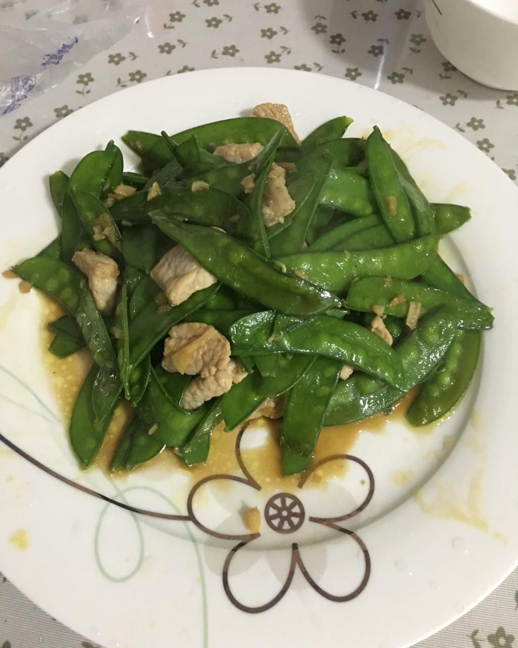 荷兰豆炒肉