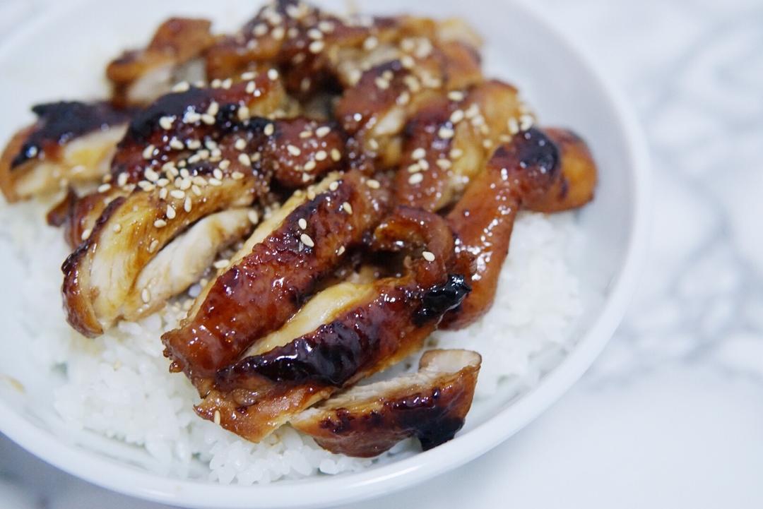 照烧鸡腿饭