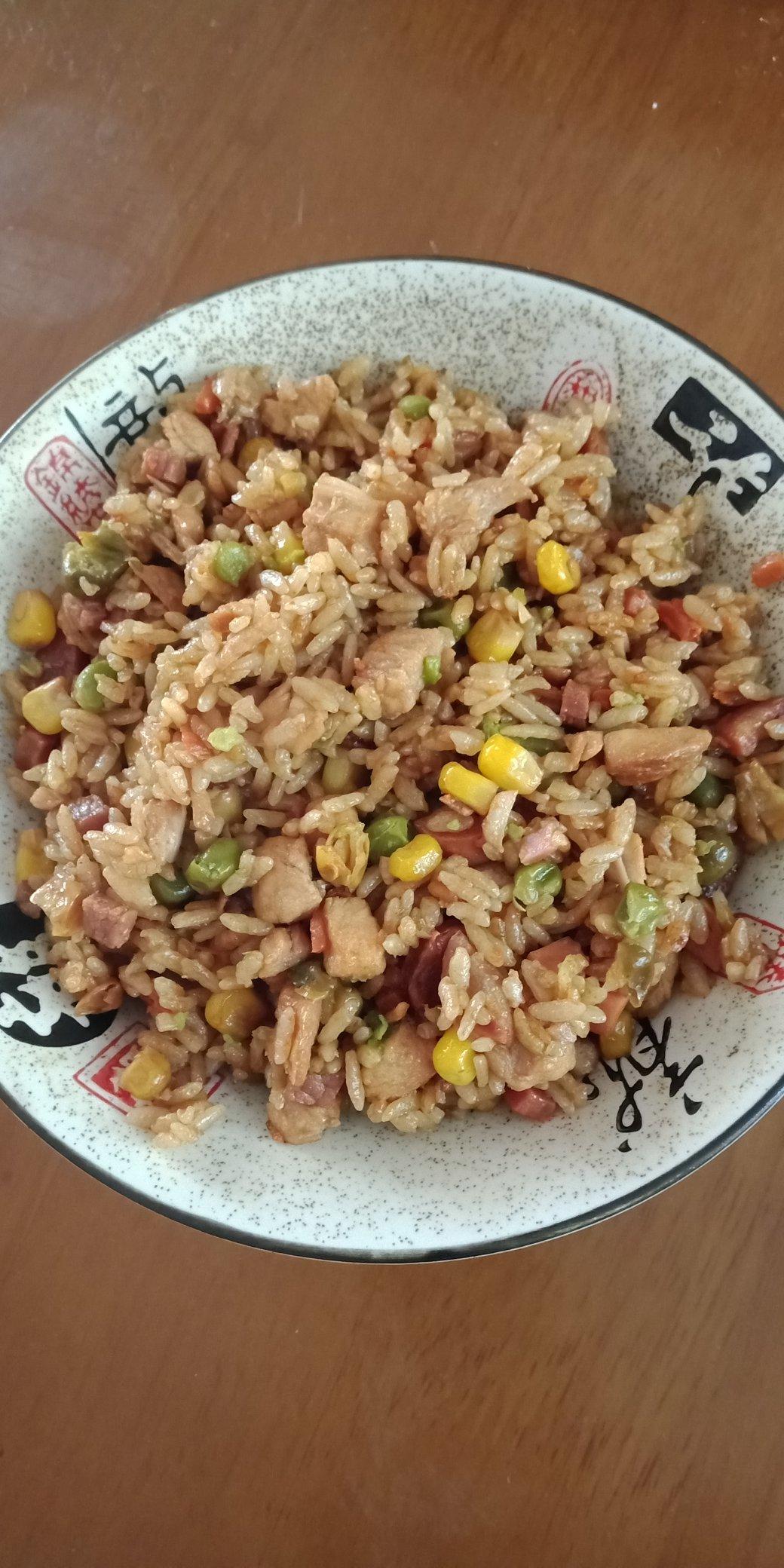 把陈乔恩吃哭的焖饭，我一口气连吃3碗，学会后再也不想吃外卖了