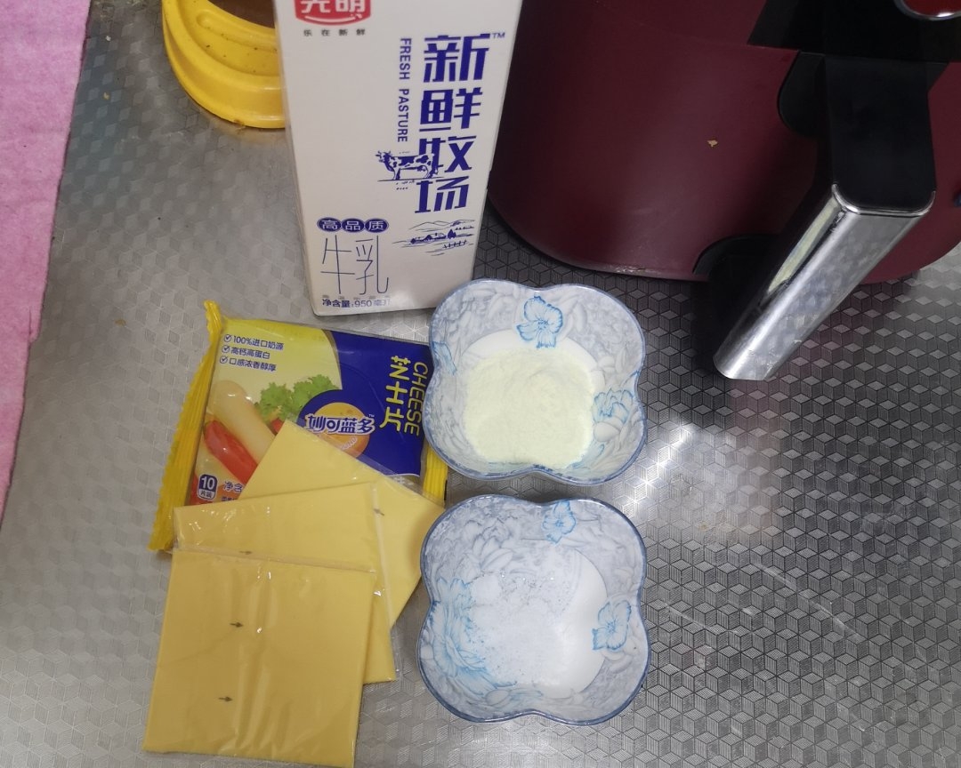 自己在家做超市同款妙可蓝多奶酪棒的做法 步骤1
