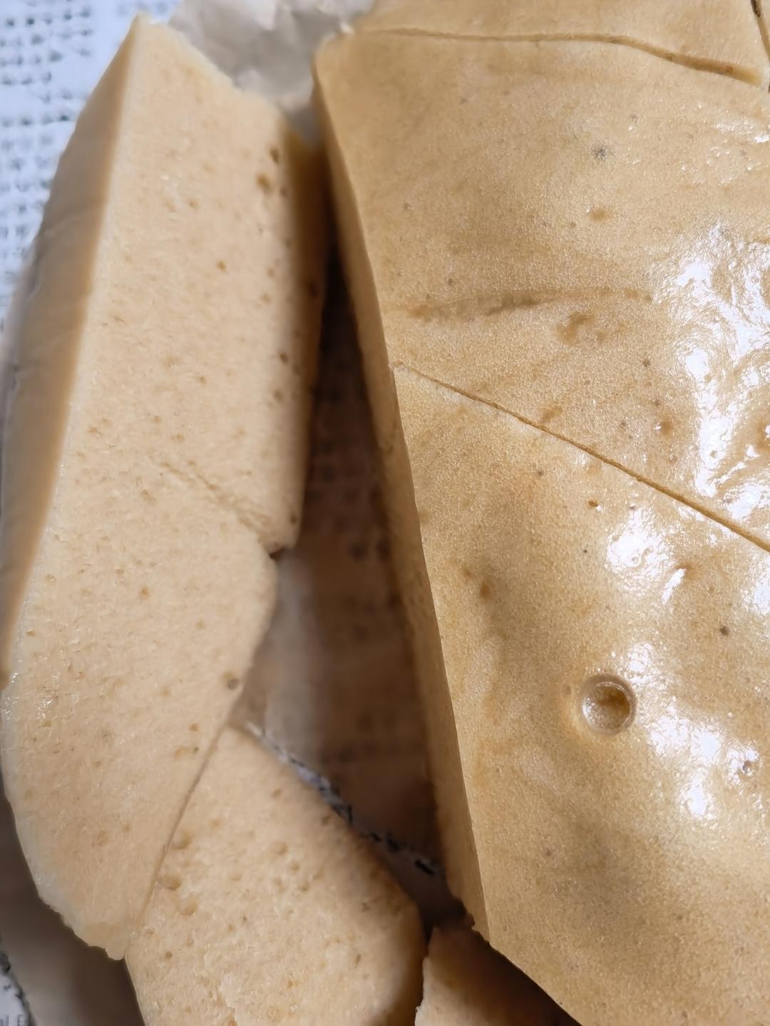 马拉糕，软糯弹韧，香甜细腻，和一般发糕不一样