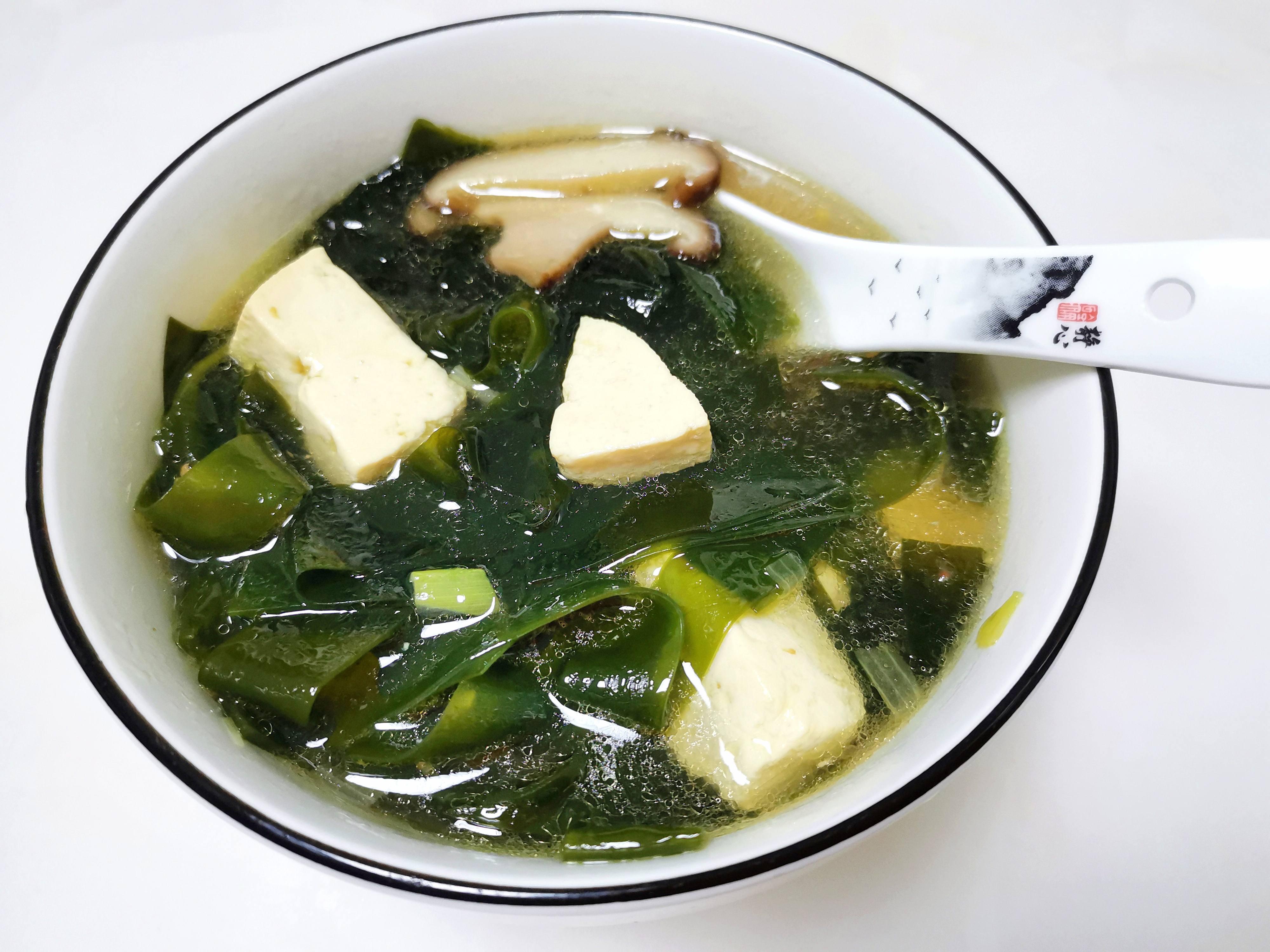 低脂海带豆腐汤