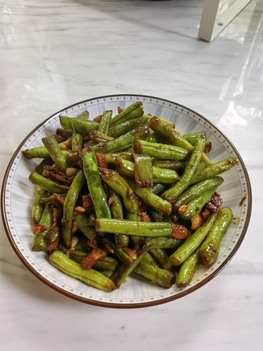 豆角炒肉丝