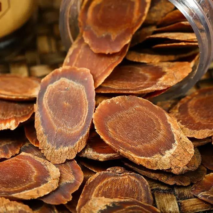 高丽参黑枣（胃寒）