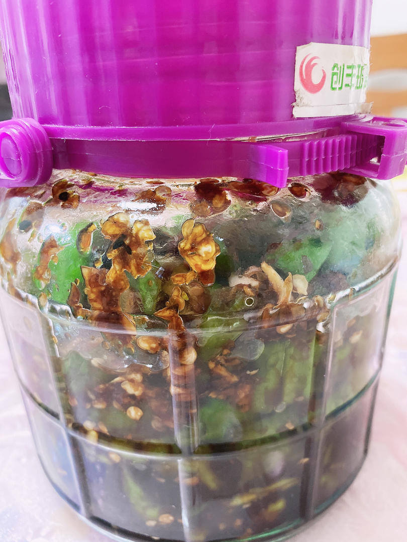 能让你多吃一碗饭的开胃小咸菜～腌辣椒（尖椒）圈