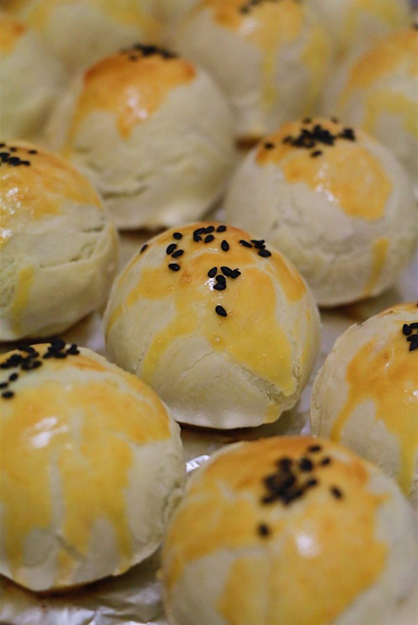 蛋黄酥酥酥（超级奶香黄油版）