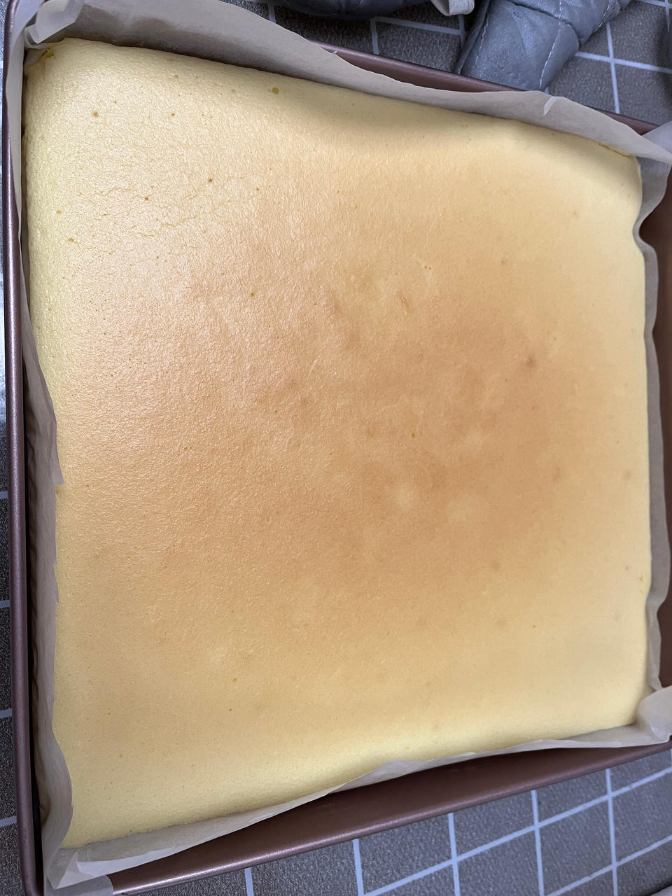 超详细的瑞士卷奶油蛋糕卷原味蛋糕卷的制作方法 饱满不掉皮不开裂（附模具换算方法）