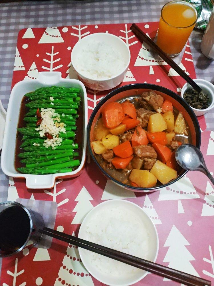 鲜味油淋芦笋