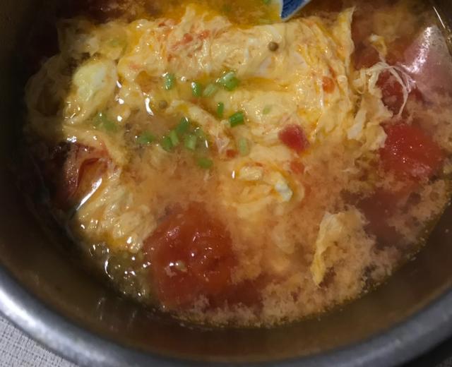 10分钟快手-番茄鸡蛋汤（转自艾格吃饱了）的做法