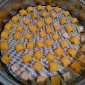 南瓜蜂蜜豆沙小馒头的做法 步骤9