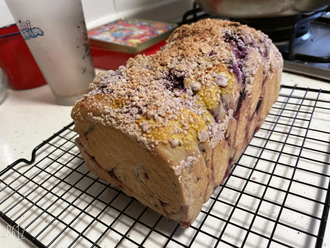 『美味与颜值并存』双重蓝莓吐司