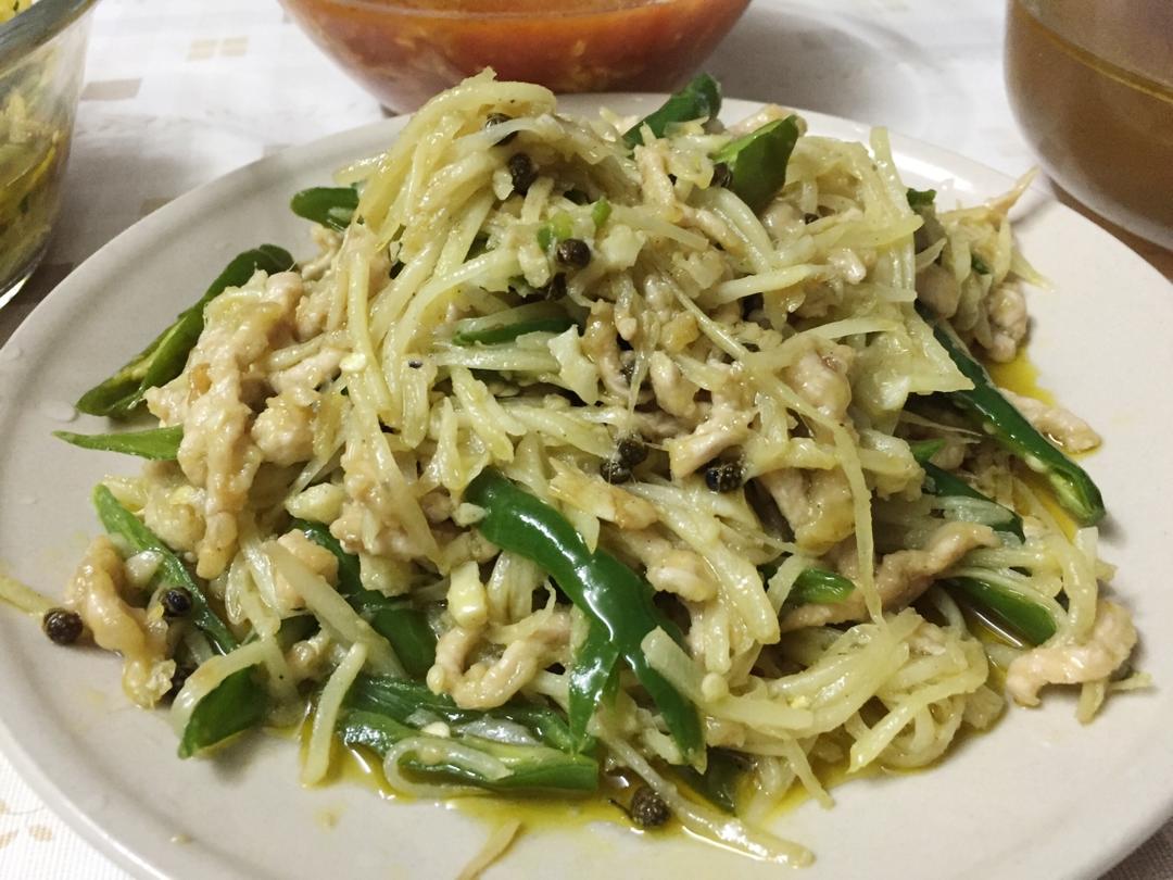 仔姜炒肉丝的做法