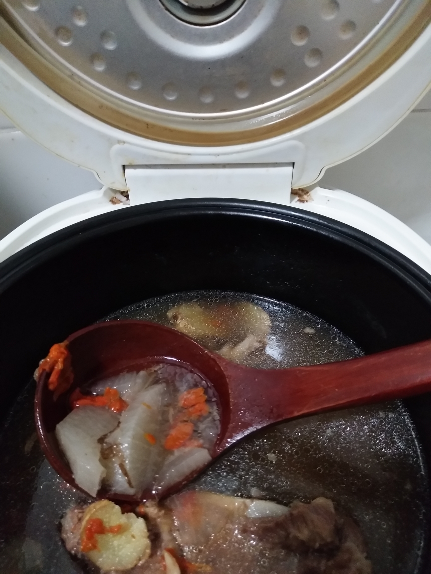 冬季快手滋补羊肉萝卜汤的做法
