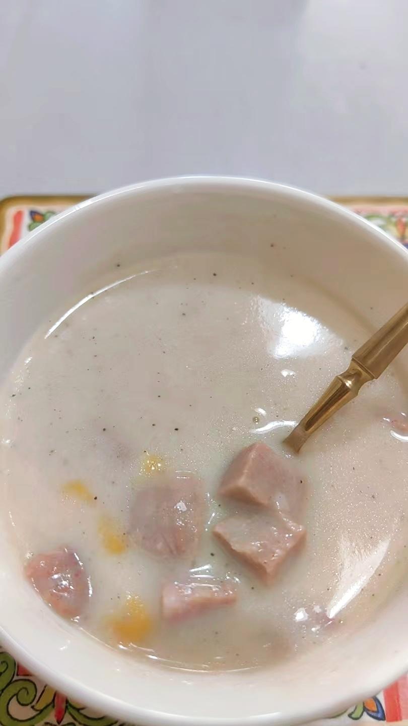 火腿玉米浓汤