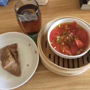 蒸番茄「还原食物本味」的做法 步骤1