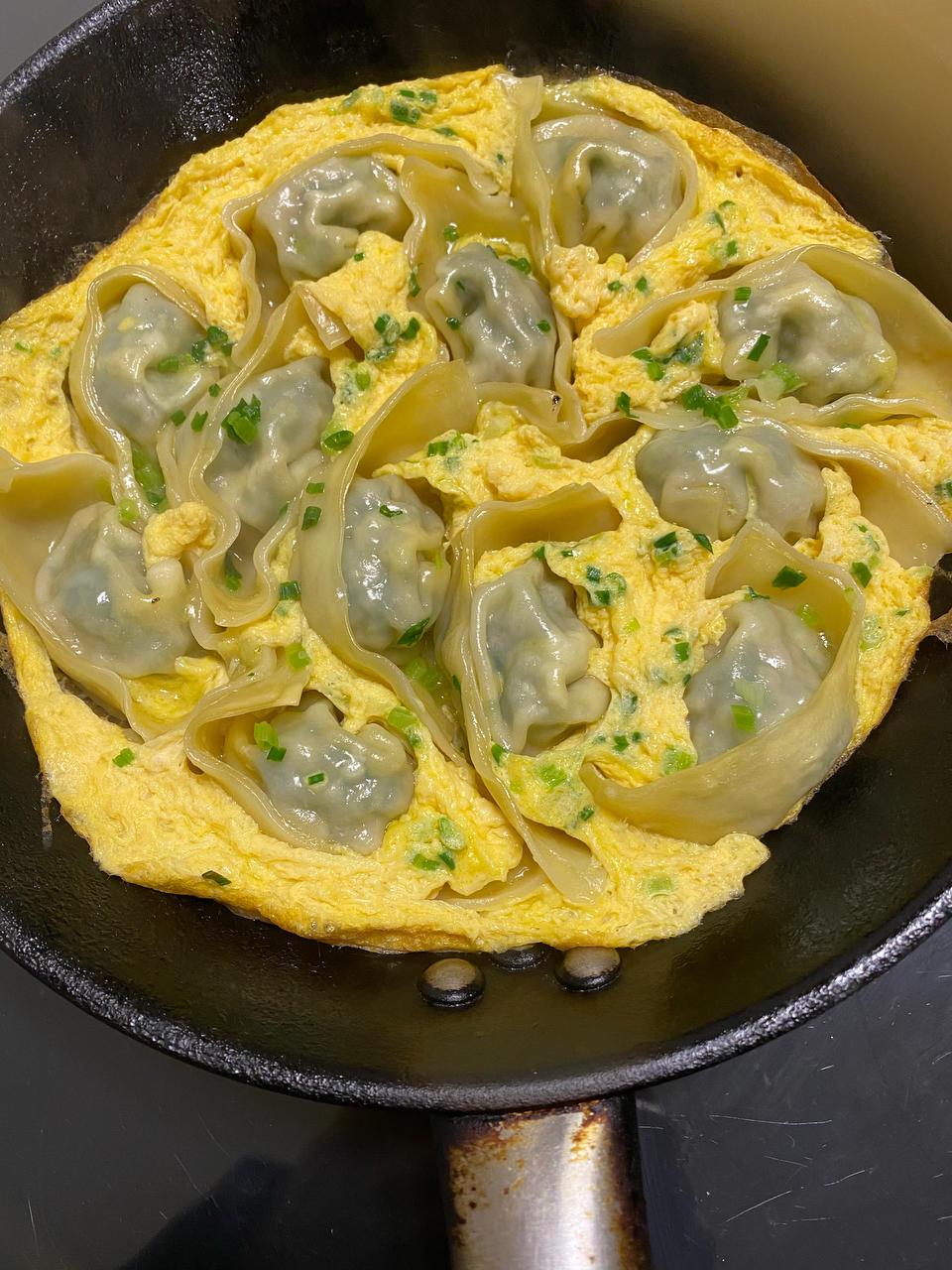 懒人快手抱蛋煎饺