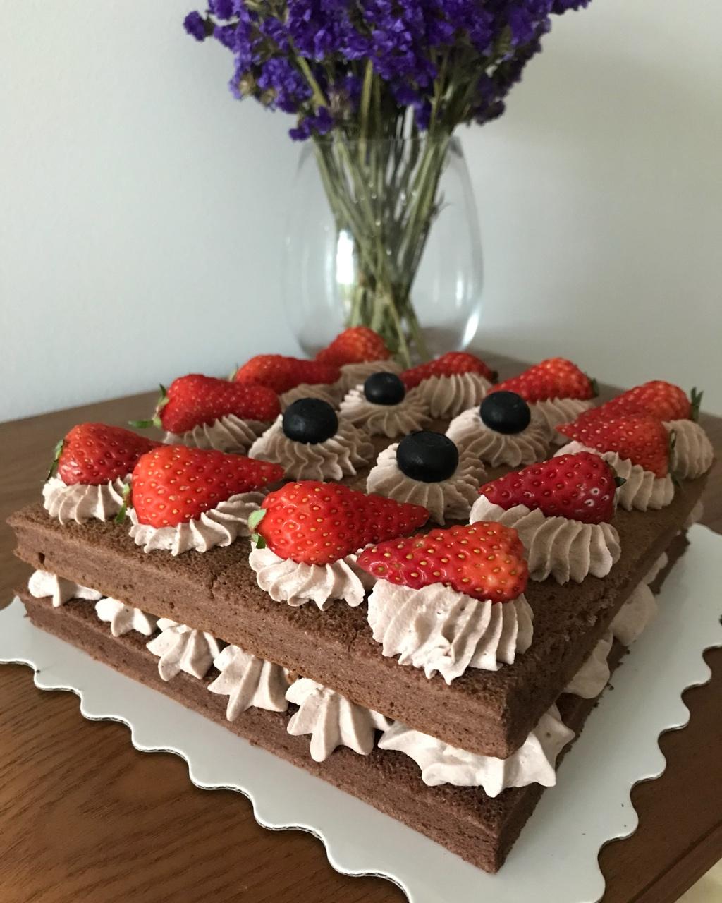 可可方形装饰蛋糕