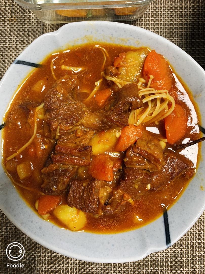 番茄土豆炖牛腩