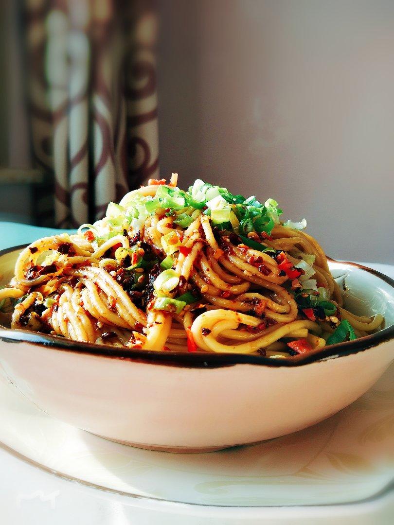 大师级武汉热干面