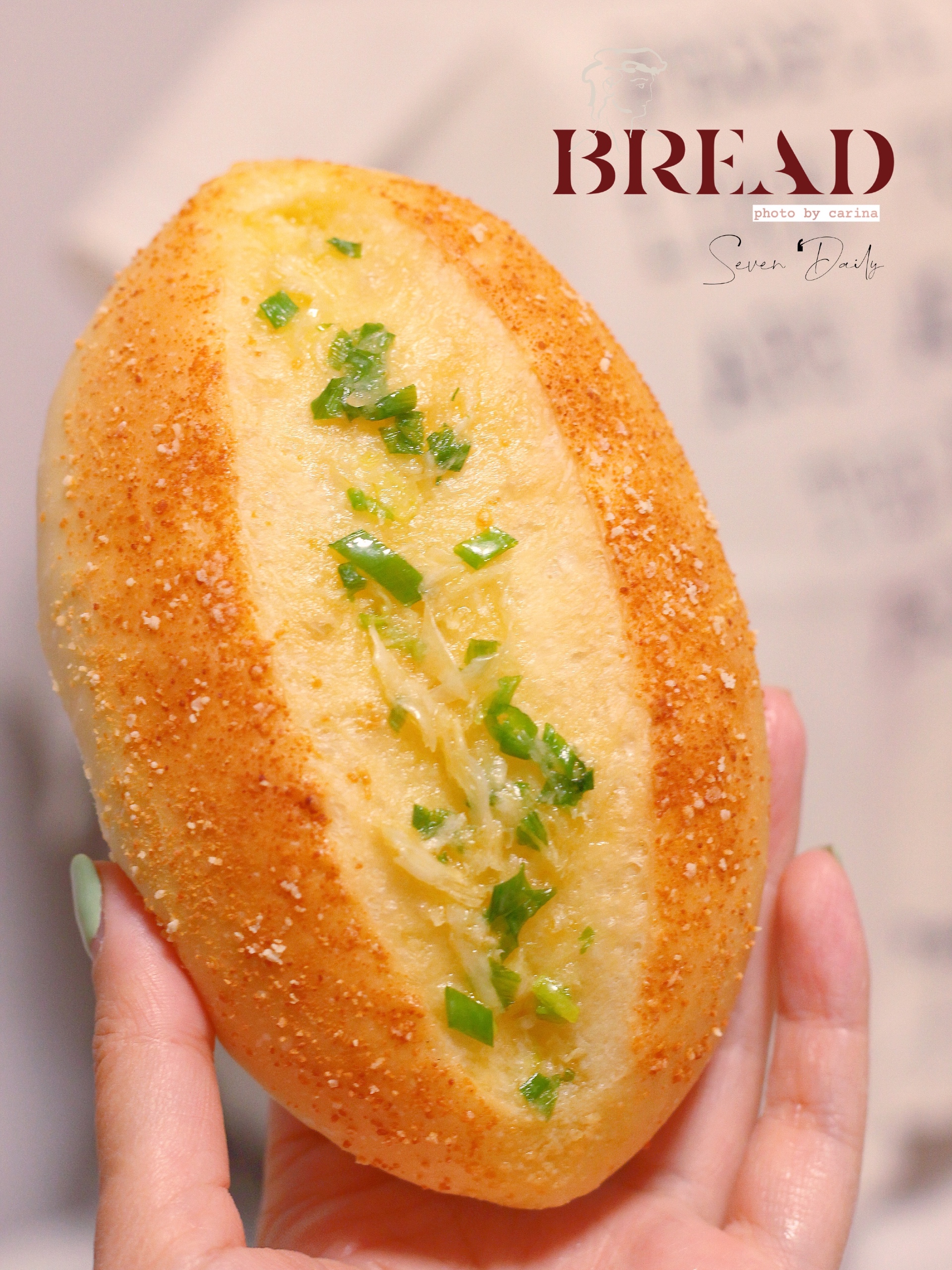金灿灿的芝士蒜香法式软面包，香迷糊了！🥖🥖