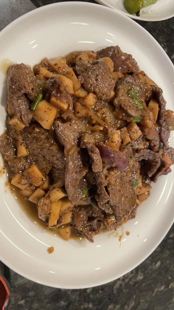 黑椒杏鲍菇牛肉粒