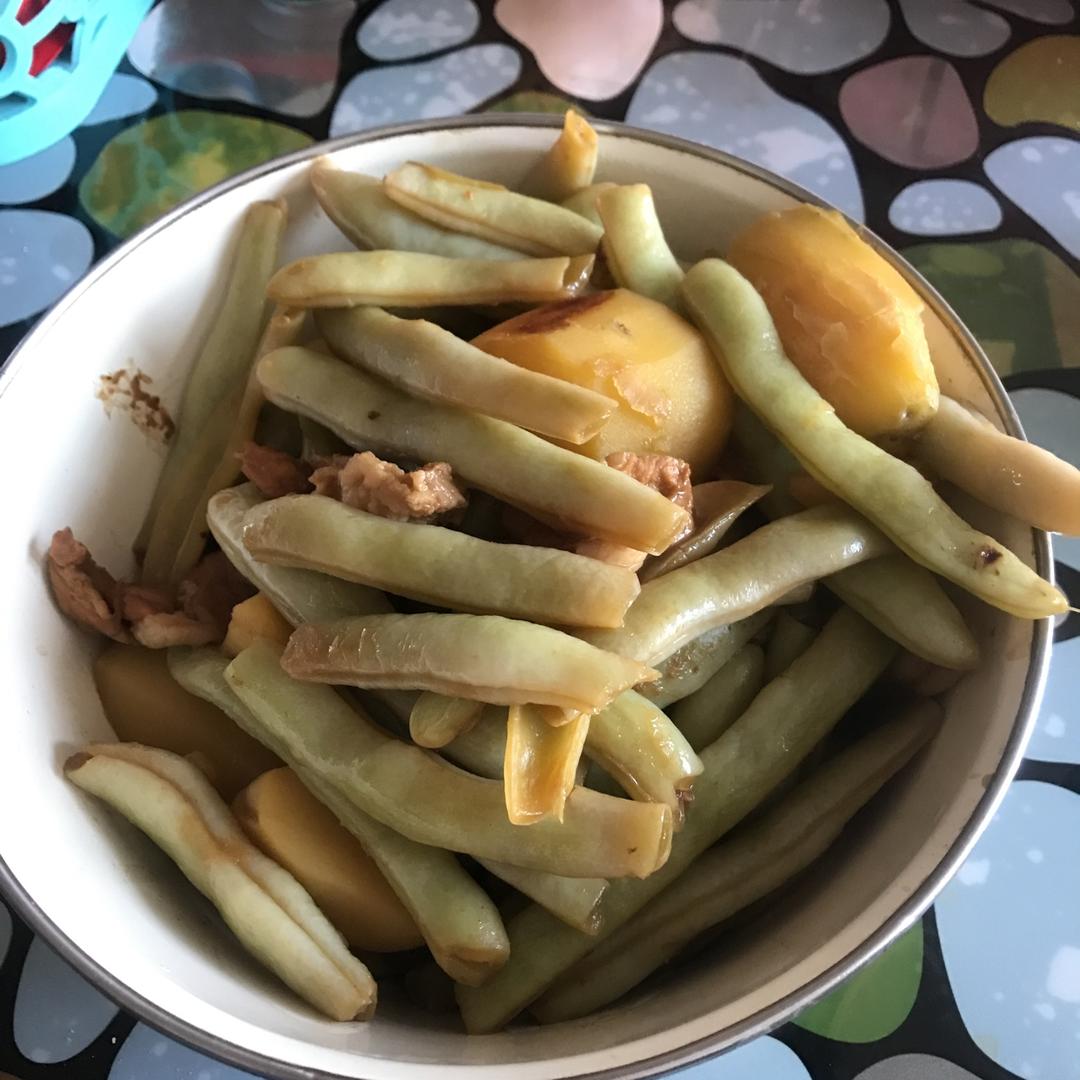 正宗东北土豆炖豆角