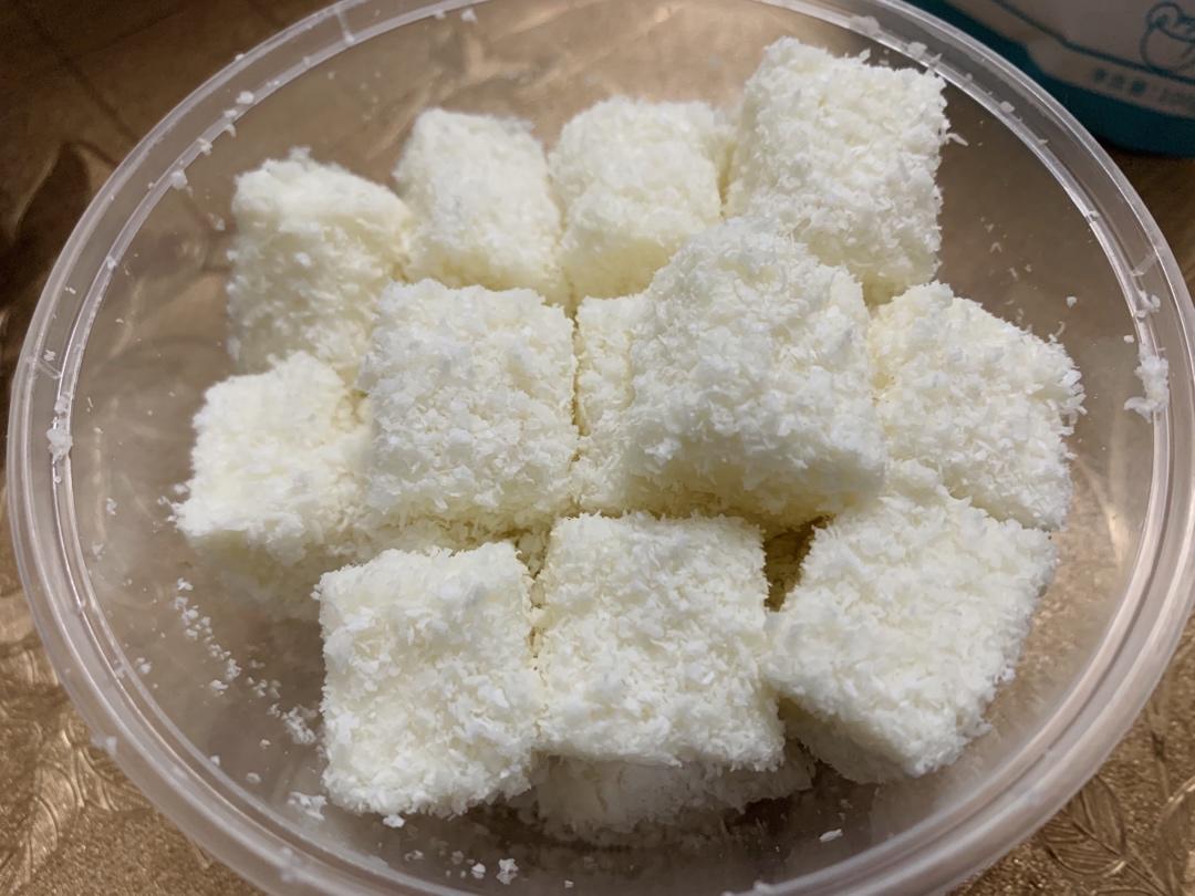 椰丝牛奶小方--椰浆版