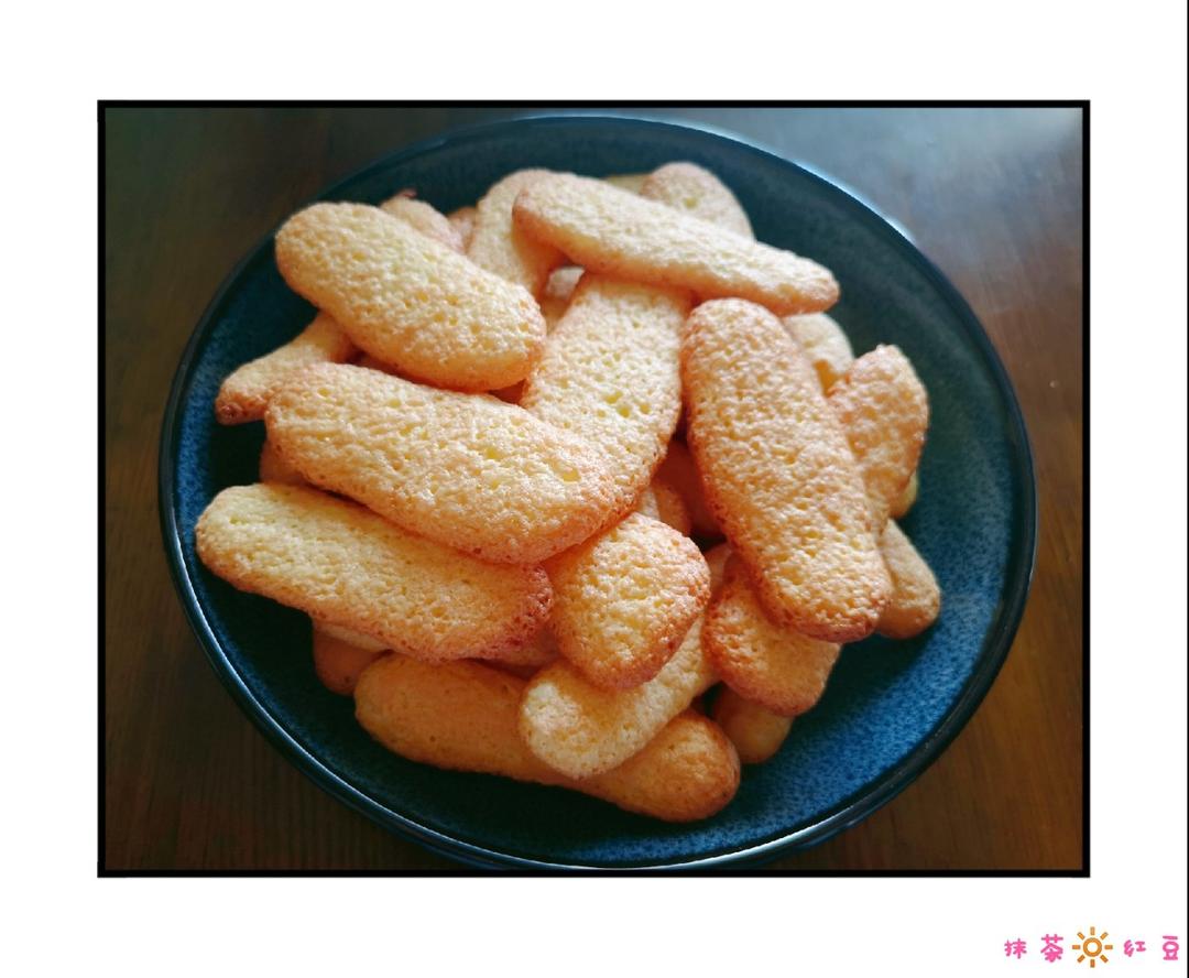 入口即化的手指饼干