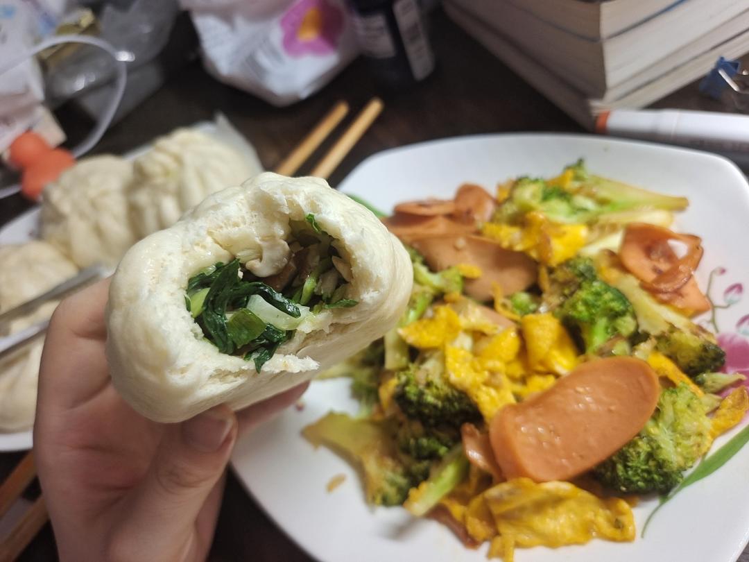 节省一半时间的大包子（另付翠绿菜包子，肉包子，腹黑包子食谱）