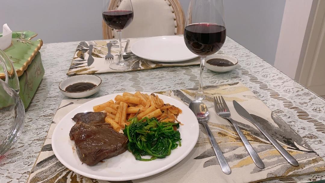 红酒牛排