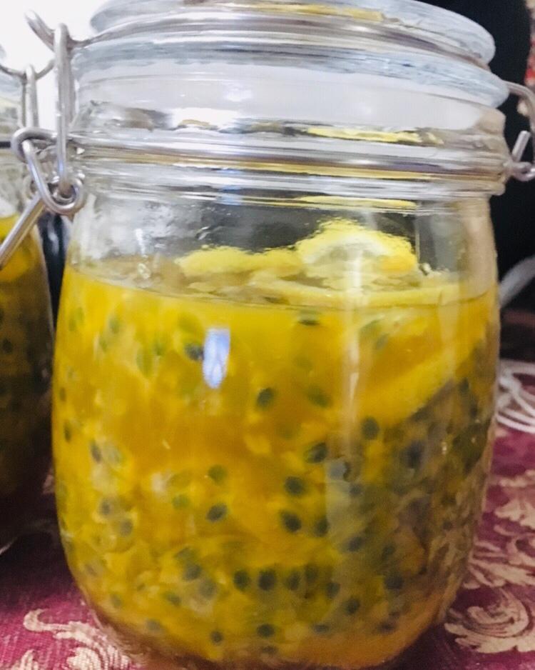 百香果柠檬冰糖蜂蜜