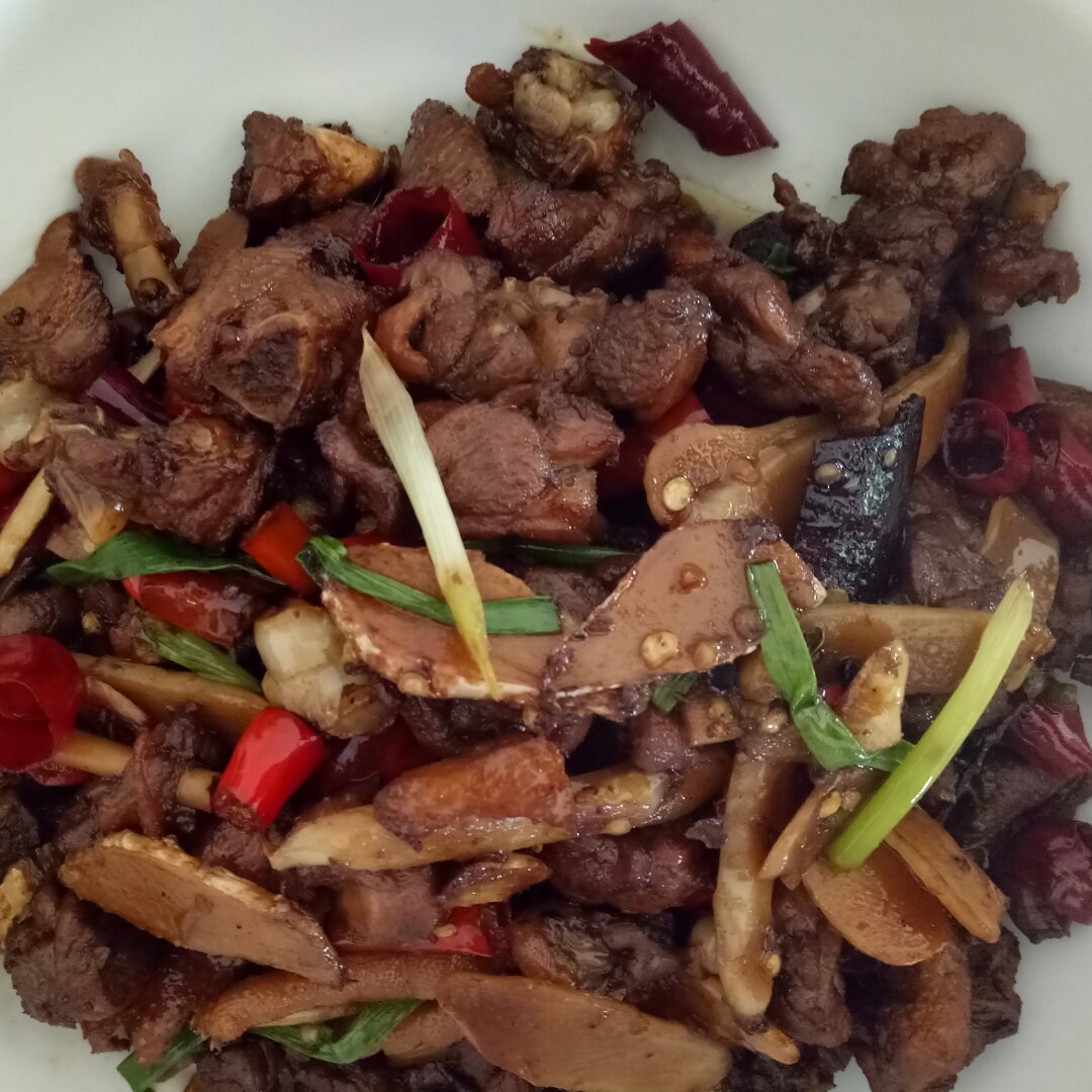 子姜炒鸭