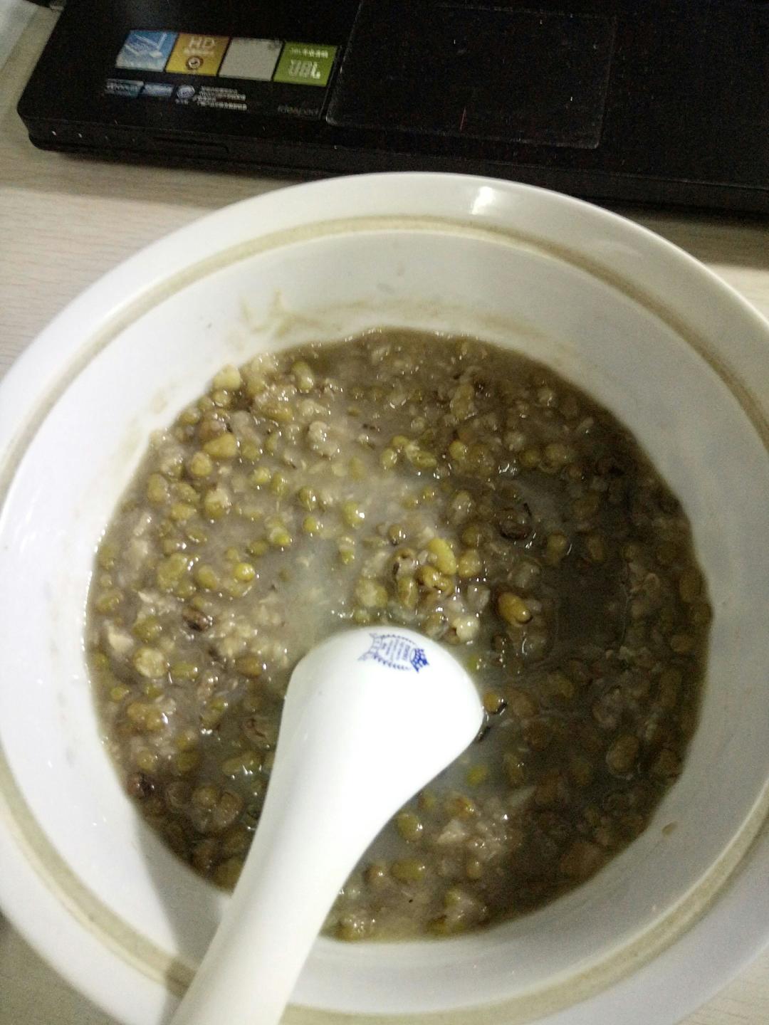绿豆粥的做法