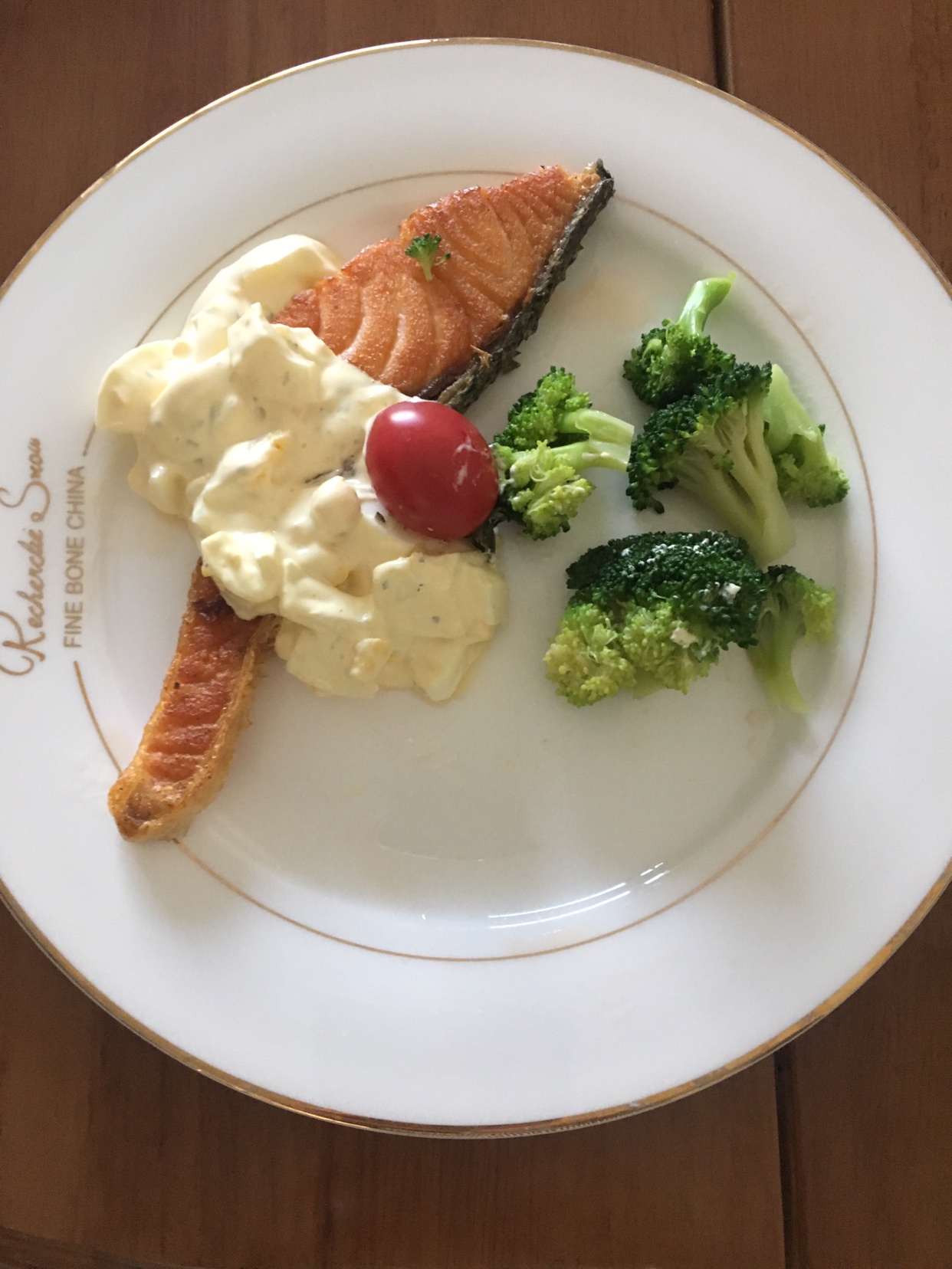 低碳水的快手日本料理
-鲑鱼タルタルソース的做法