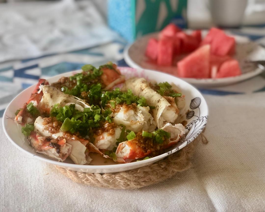 葱蒜帝王蟹腿的做法