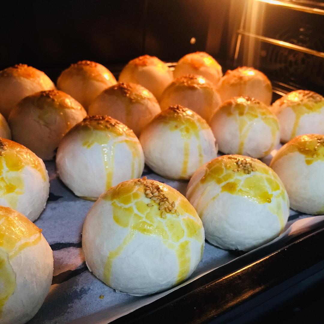 蜜思李私作做的中式点心蛋黄酥