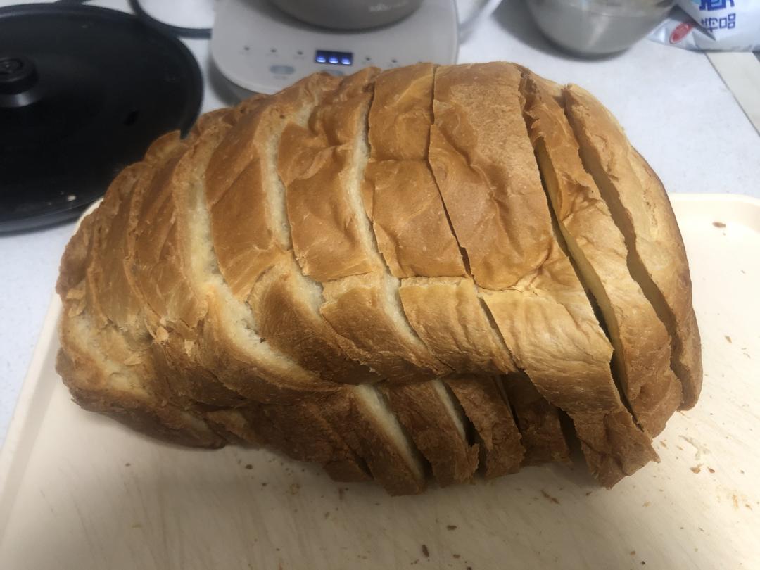 纯奶手撕吐司的做法 步骤1