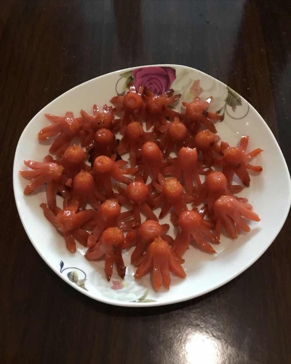 红色香肠(章鱼小香肠)