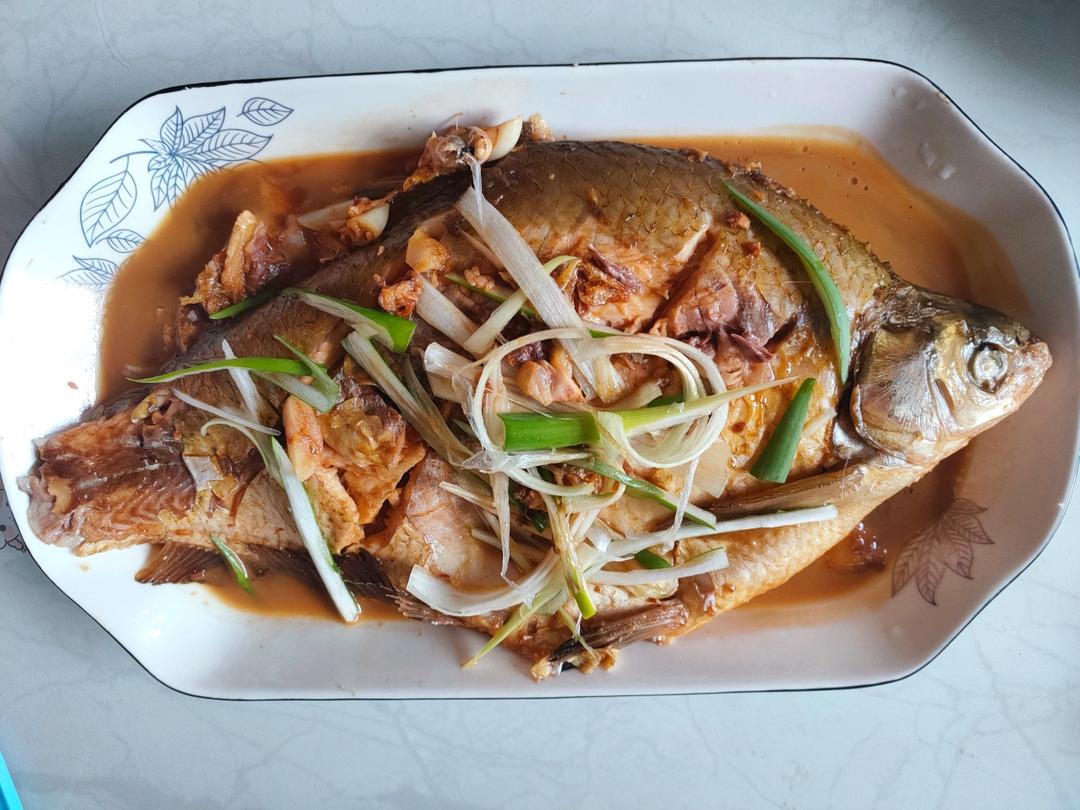 红烧鳊鱼