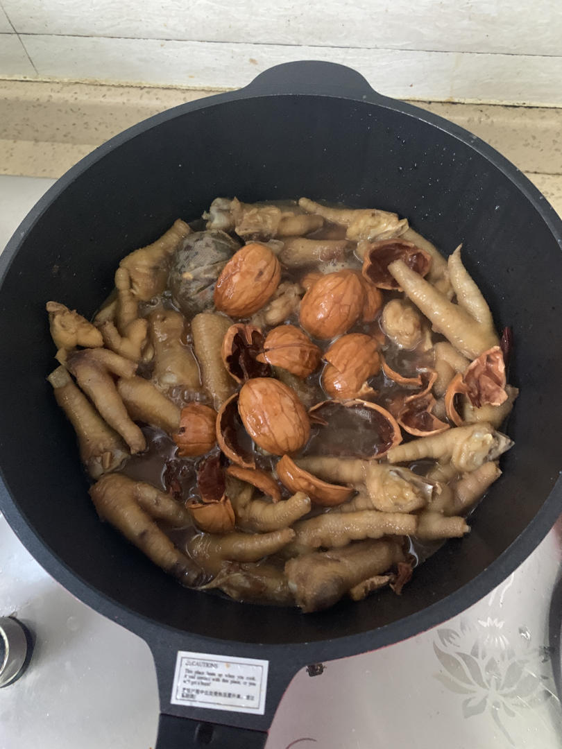“销魂”卤鸡爪