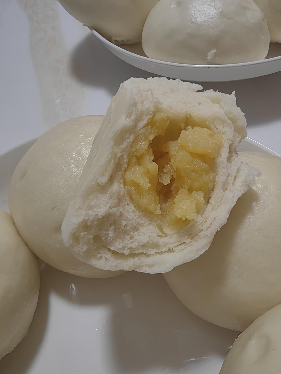 奶黄馅儿和奶黄包