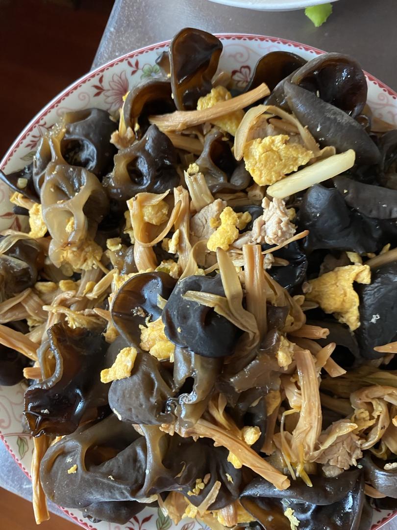 醋溜木须鸡片