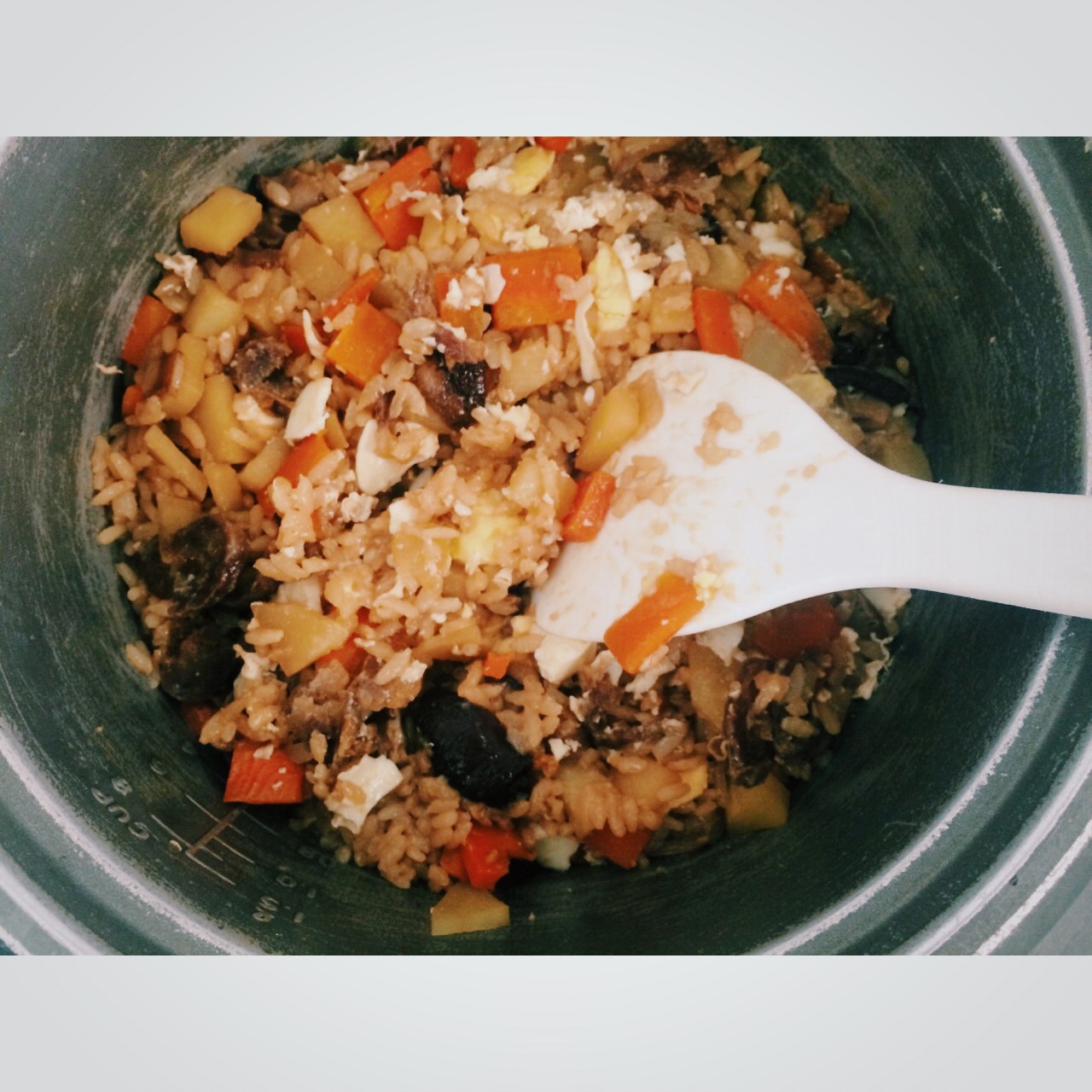 土豆香肠焖饭（电饭锅only）
