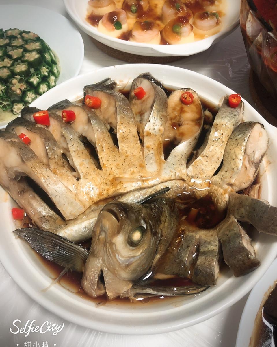 孔雀开屏清蒸鱼