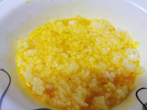 炒饭系列◾️📍粒粒金黄，让小朋友光盘的火腿肠蛋炒饭，好吃💯（详细版且附视频）的做法 步骤3